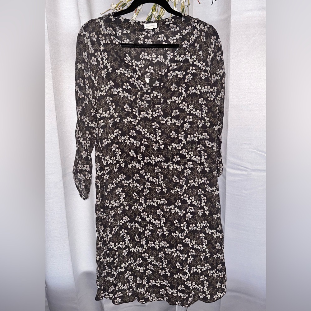 EUC! Garnet Hill Grey Floral Dress